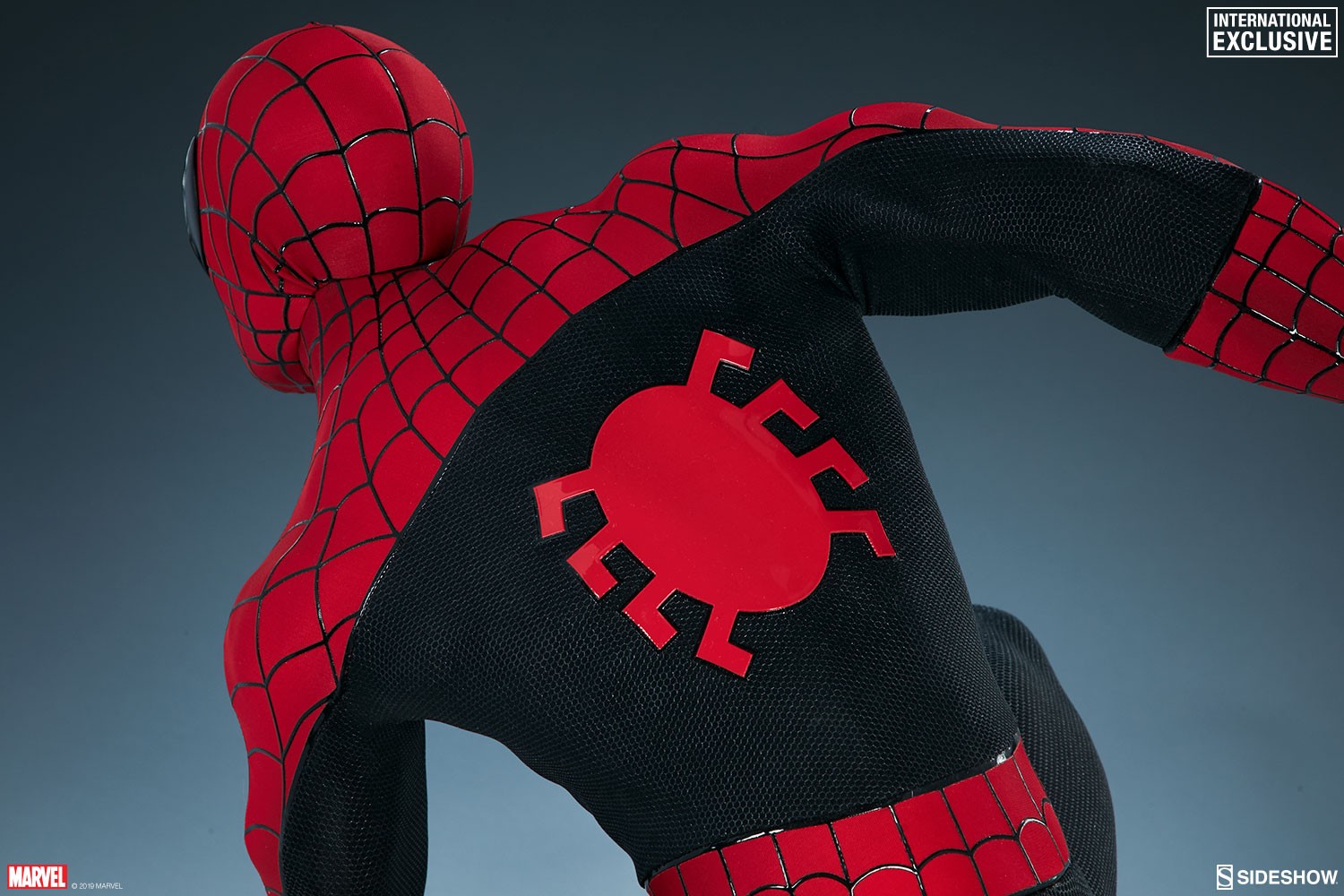 Marvel Spider-Man 'Vintage' Legendary Scale™ Figure  (Prototype Shown) View 16