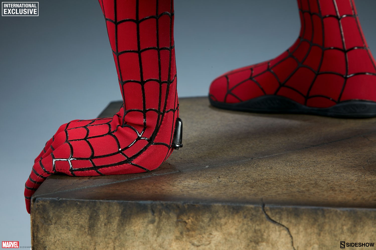 Marvel Spider-Man 'Vintage' Legendary Scale™ Figure  (Prototype Shown) View 20