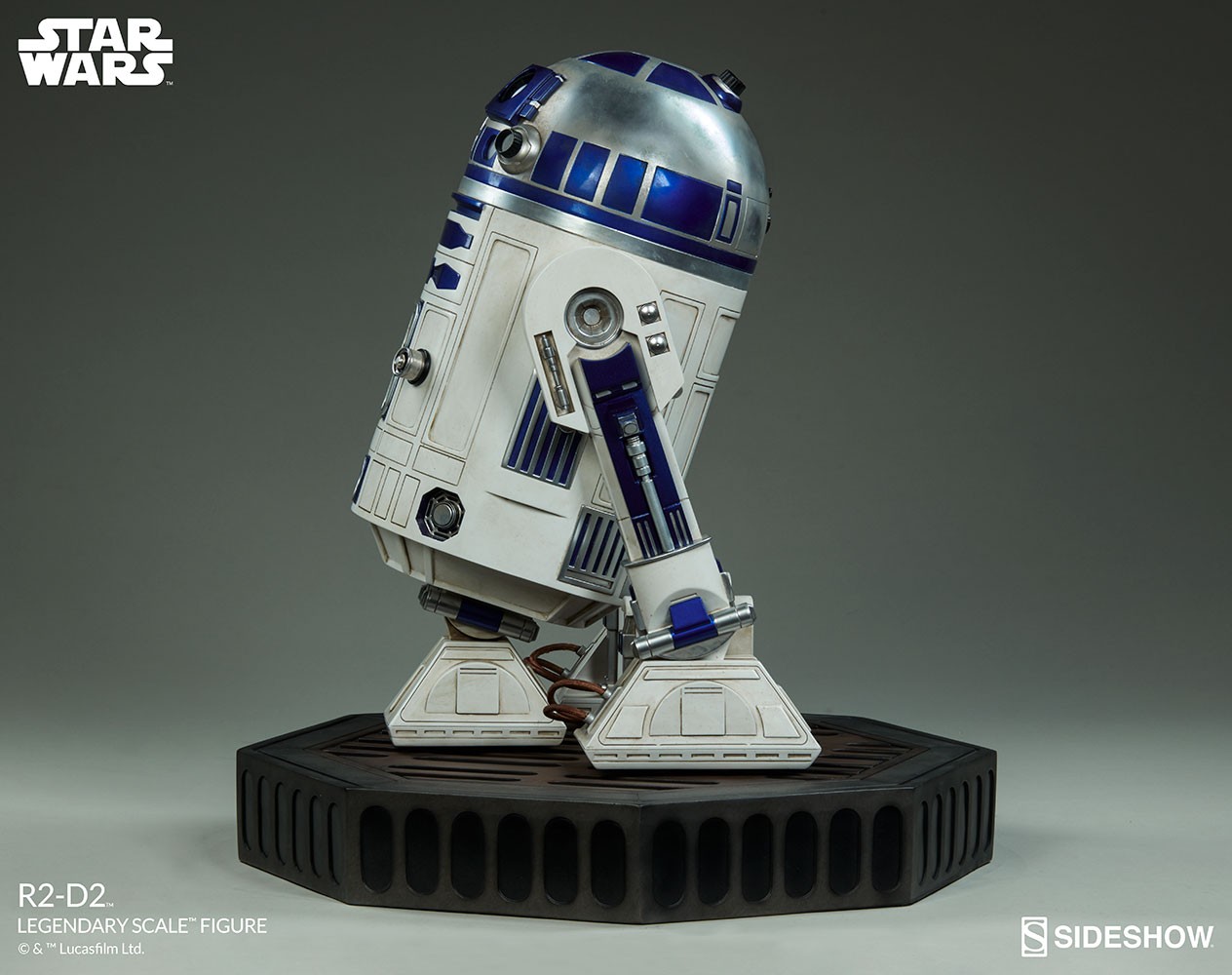 Star Wars R2-D2 Legendary Scale™ Figure  View 6