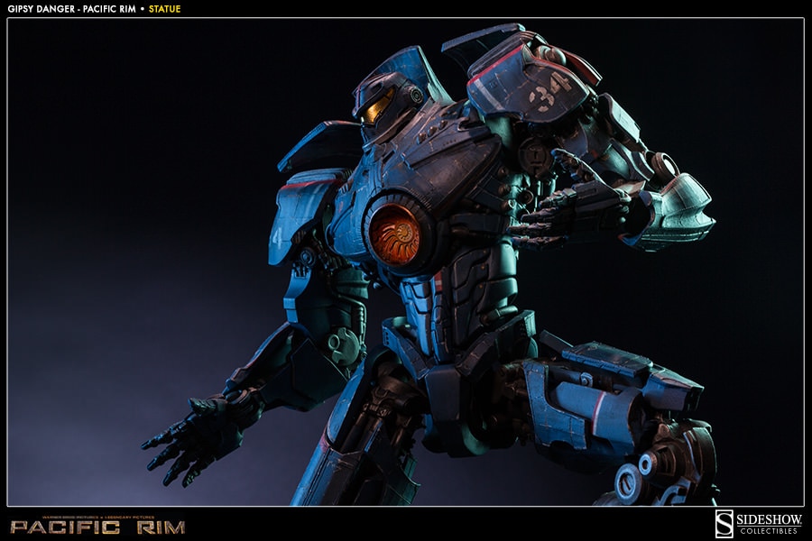 Pacific Rim Gipsy Danger: Pacific Rim Statues  View 8