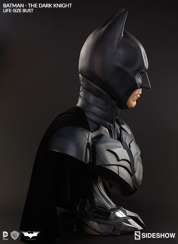 DC Comics Batman The Dark Knight Life-Size Bust by Sideshow | Sideshow  Collectibles
