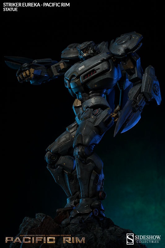Pacific Rim Striker Eureka: Pacific Rim Statues  View 3