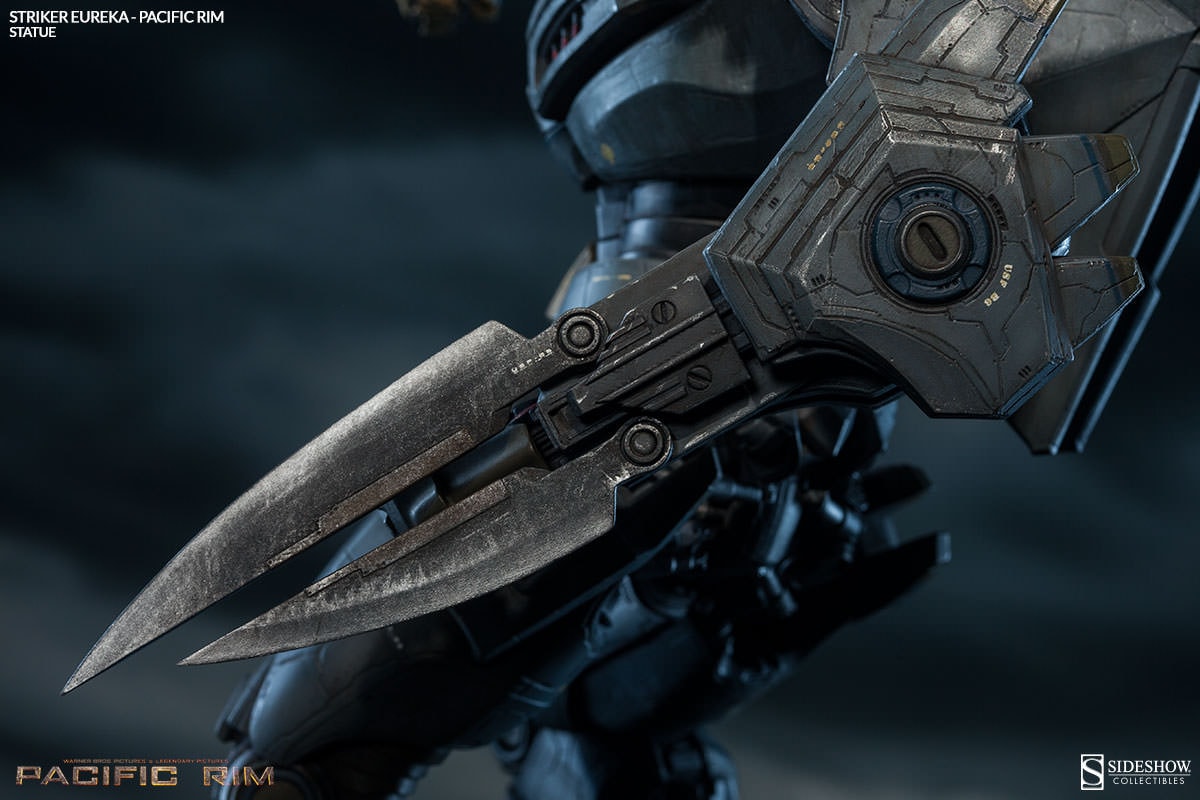 Pacific Rim Striker Eureka: Pacific Rim Statues  View 7