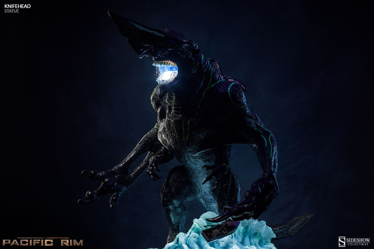 Pacific Rim Knifehead: Pacific Rim Statues  (Prototype Shown) View 10