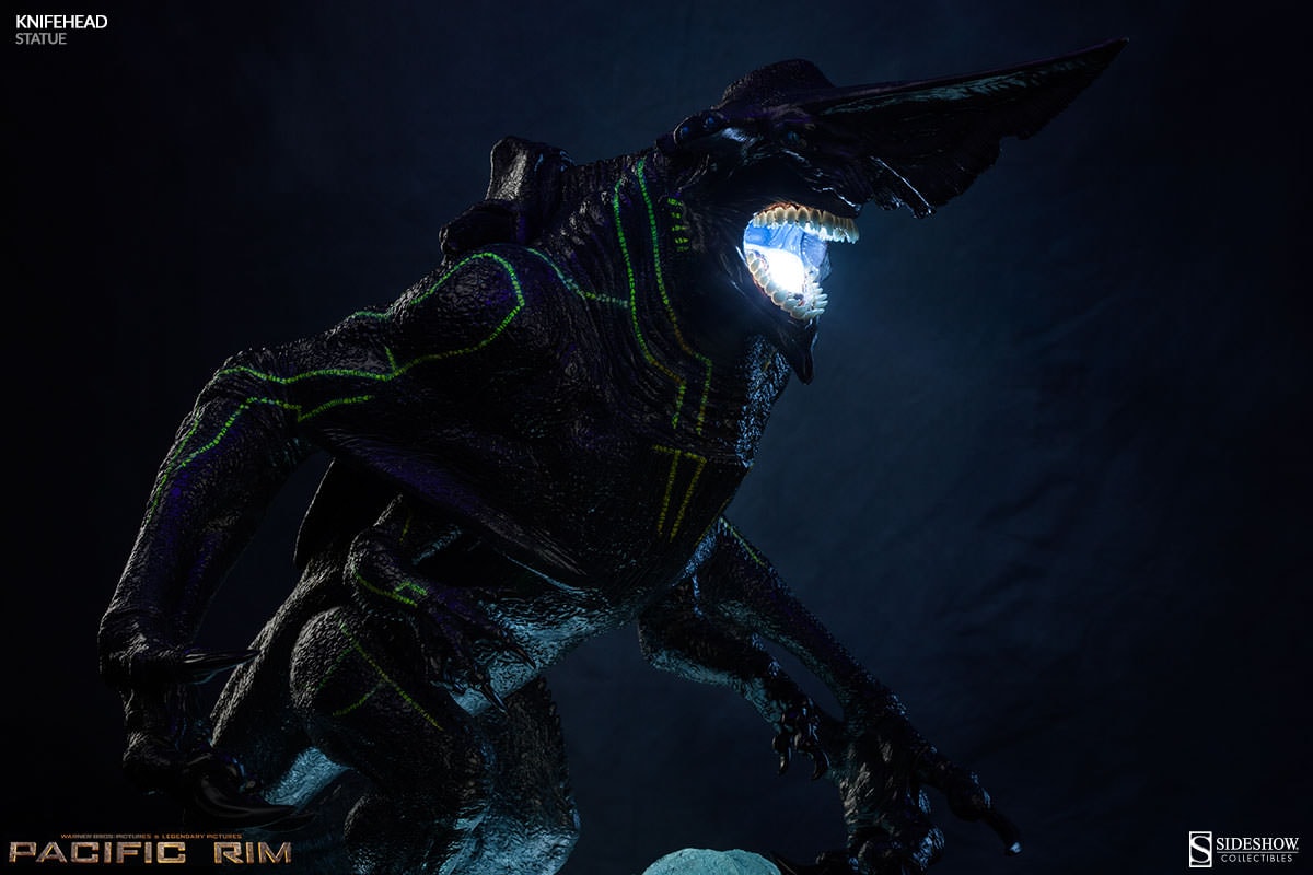 Pacific Rim Knifehead: Pacific Rim Statues  (Prototype Shown) View 11