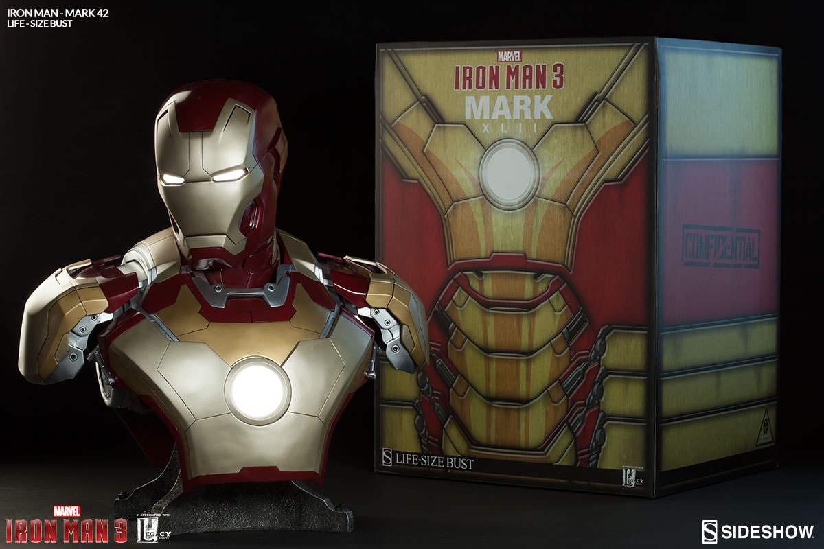 Iron Man Mark 42 by Sideshow Collectibles | Sideshow