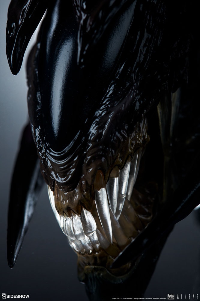 Alien Queen Mythos Legendary Scale™ Bust by Sideshow