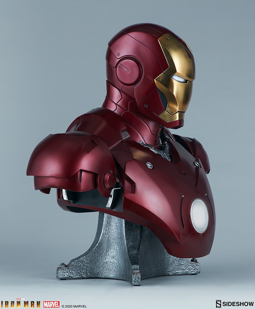 Iron Man Mark 3 Life-Size Statue