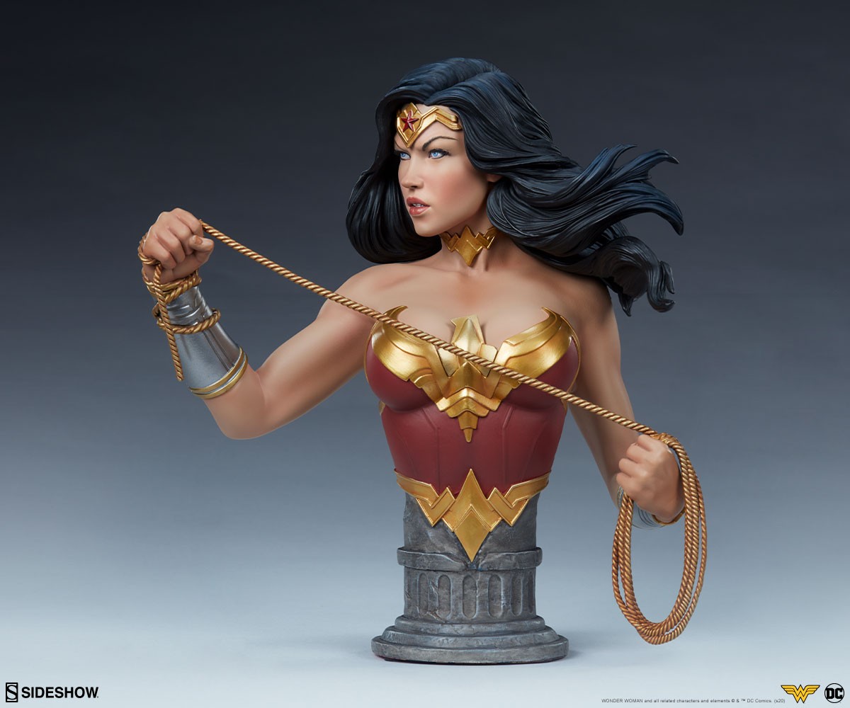 Wonder Woman Bust by Sideshow Collectibles | Sideshow
