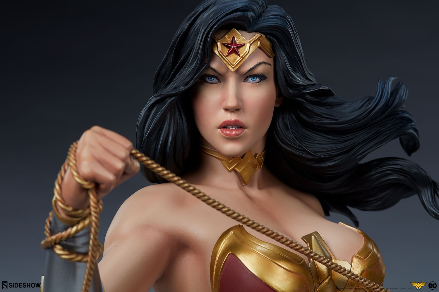 Wonder Woman Bust by Sideshow Collectibles | Sideshow