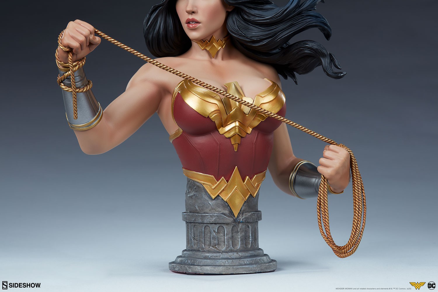 Wonder Woman Bust by Sideshow Collectibles | Sideshow