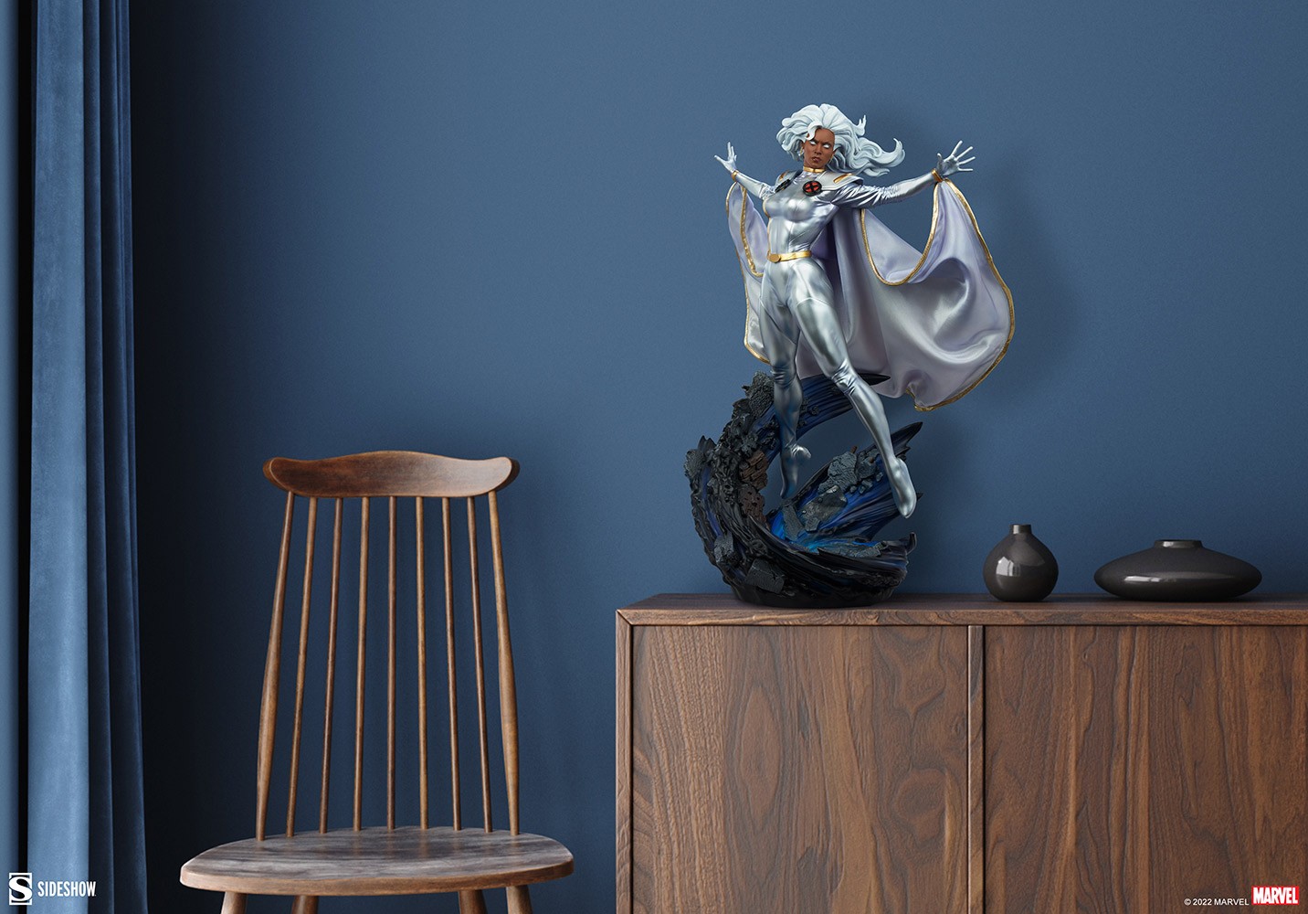 Storm Premium Format Figure by Sideshow Collectibles