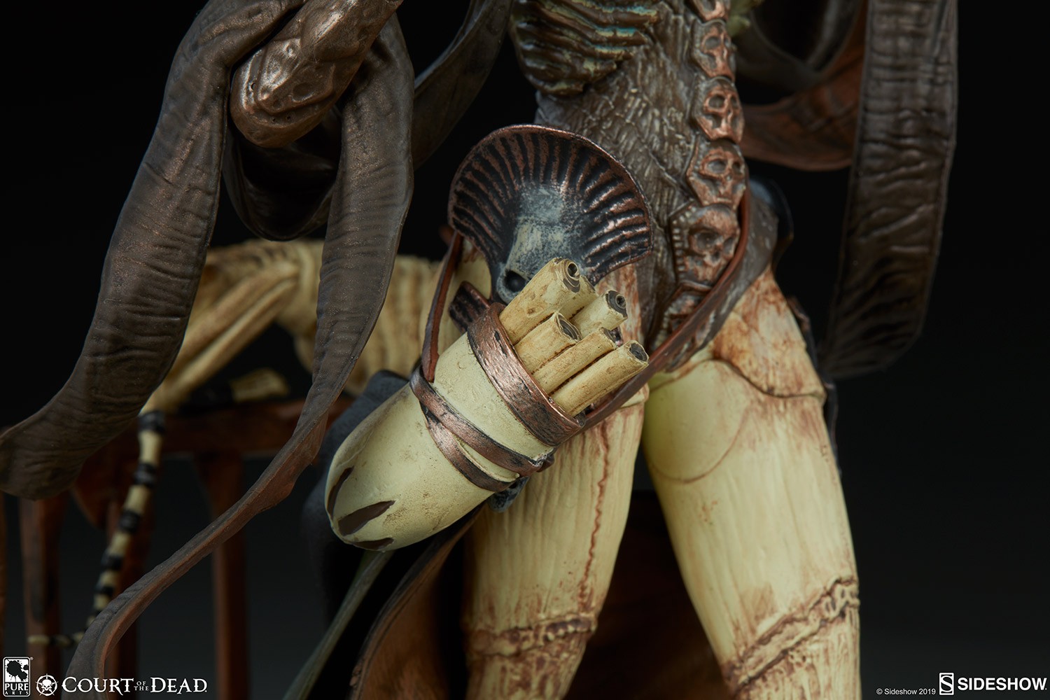 Court of the Dead Xiall - Osteomancers Vision Statuette  View 17