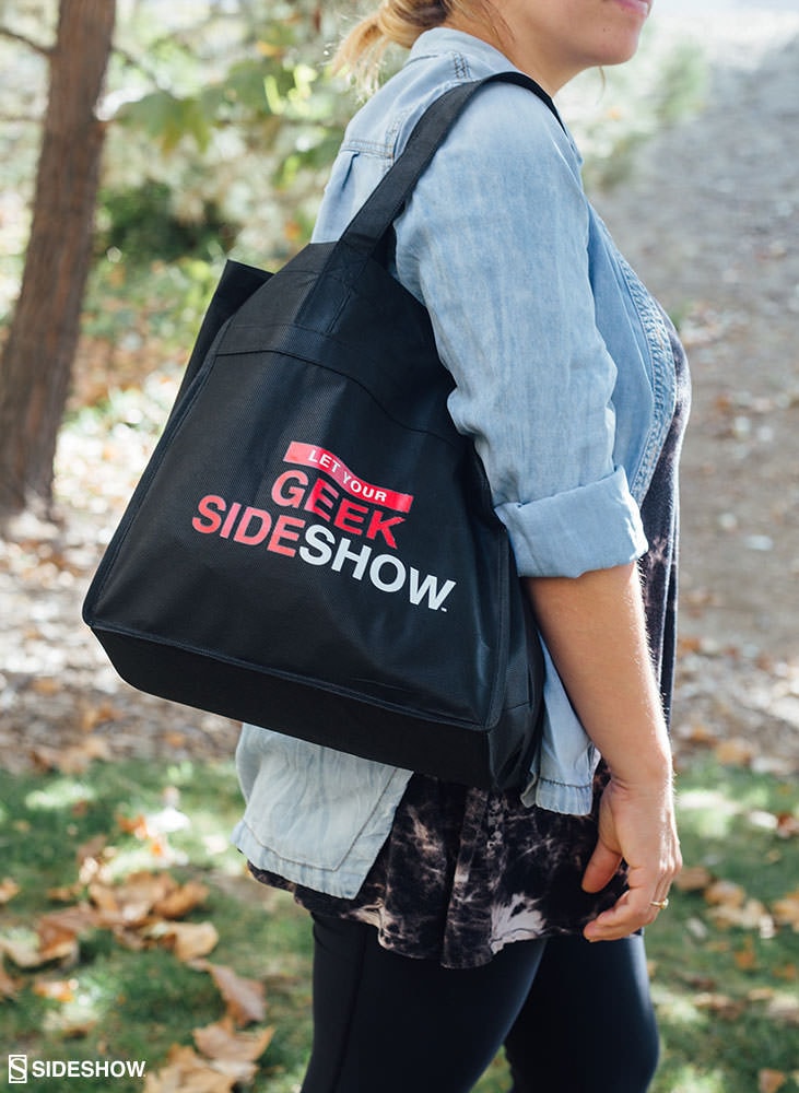 Sideshow Collectibles Let Your Geek Sideshow Tote Miscellaneous Collectibles  (Prototype Shown) View 4
