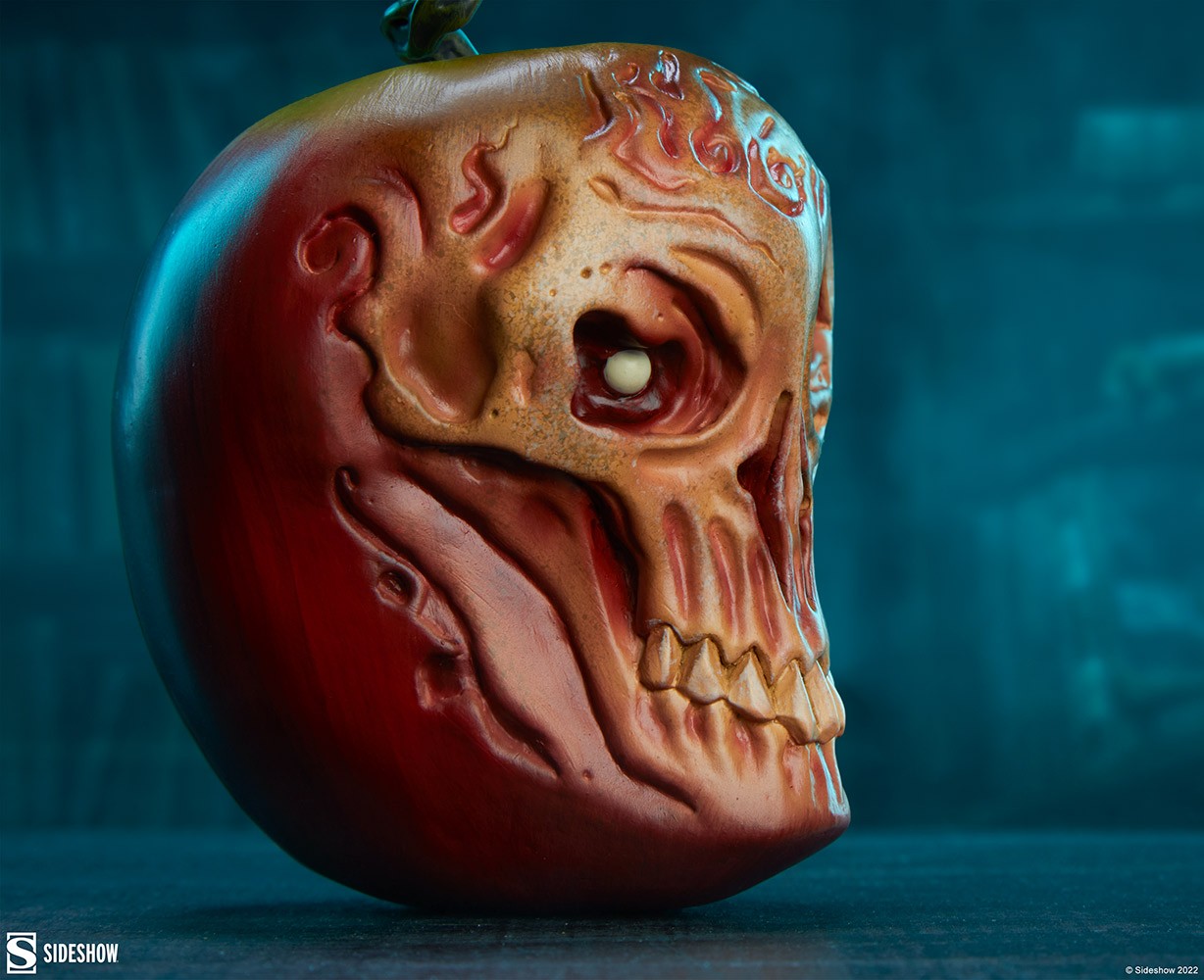 スーパーセール 目玉商品 Spoiled Apple Replica | Sideshow Collectibles SF・ファンタジー・ホラー