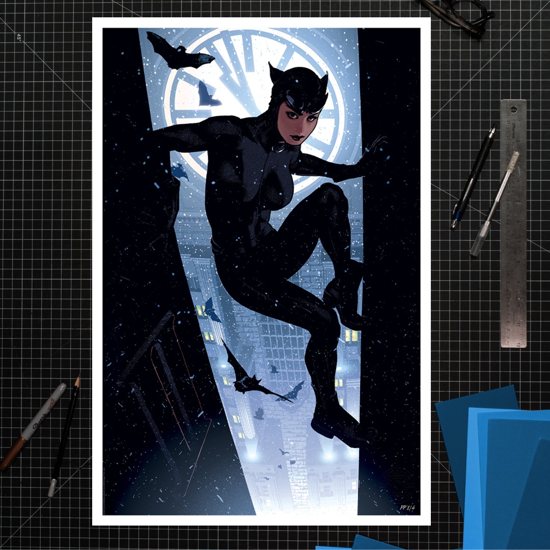 DC Comics Catwoman™ Art Print  Exclusive Edition View 1