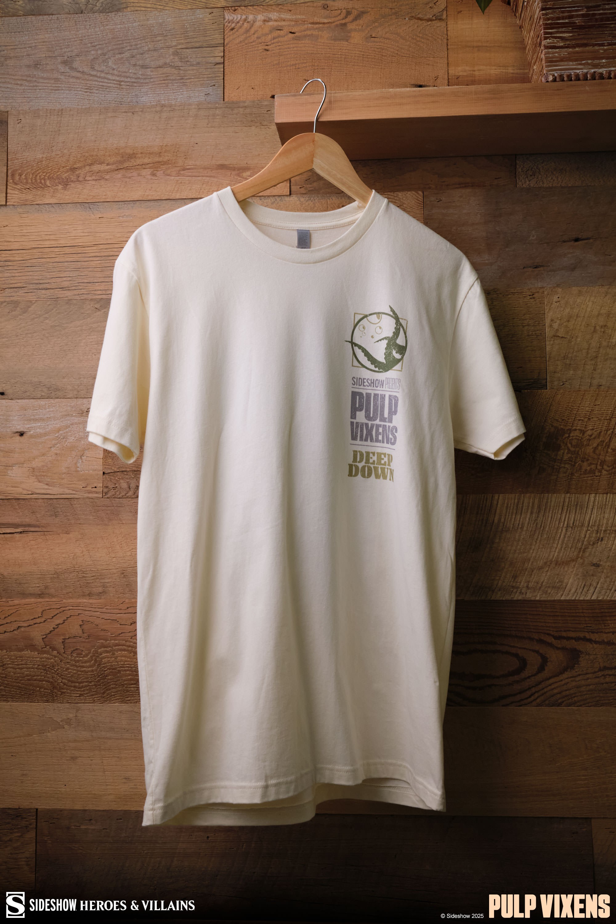 Sideshow Originals Pulp Vixens: Deep Down T-Shirt (Natural) Apparel  (Prototype Shown) View 1