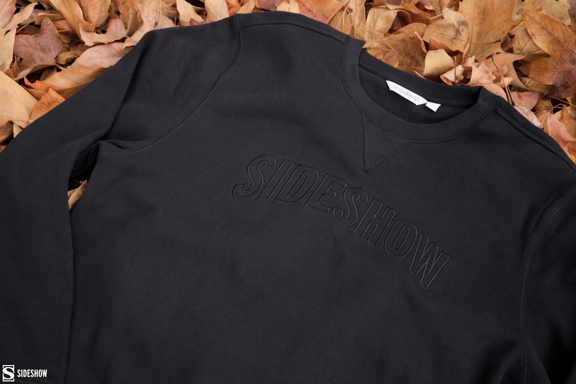 Sideshow Collectibles Sideshow Embroidered Sweatshirt Apparel  View 3