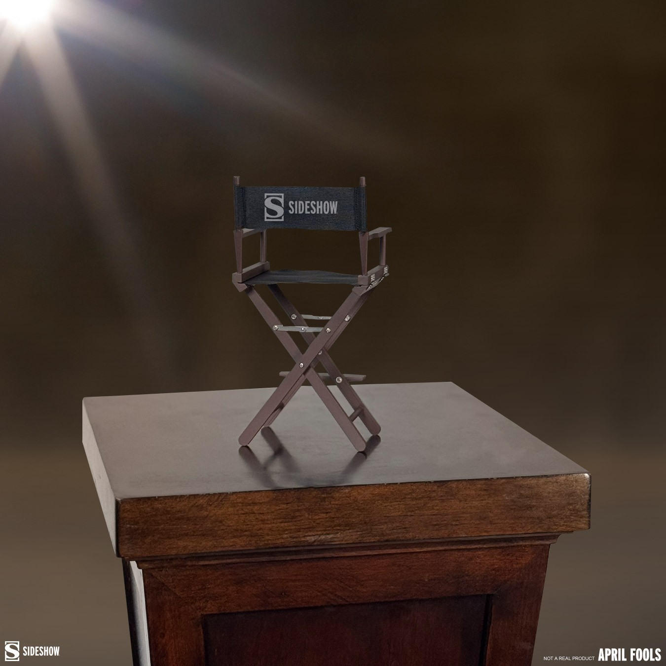 Sideshow Collectibles Sideshow Director’s Chair Prop Replica  Exclusive Edition (Prototype Shown) View 2