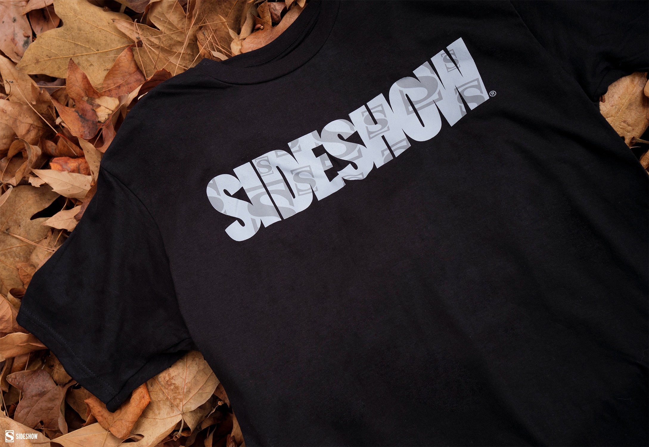 Sideshow Collectibles Fueled by Fandom T-Shirt Apparel  View 4