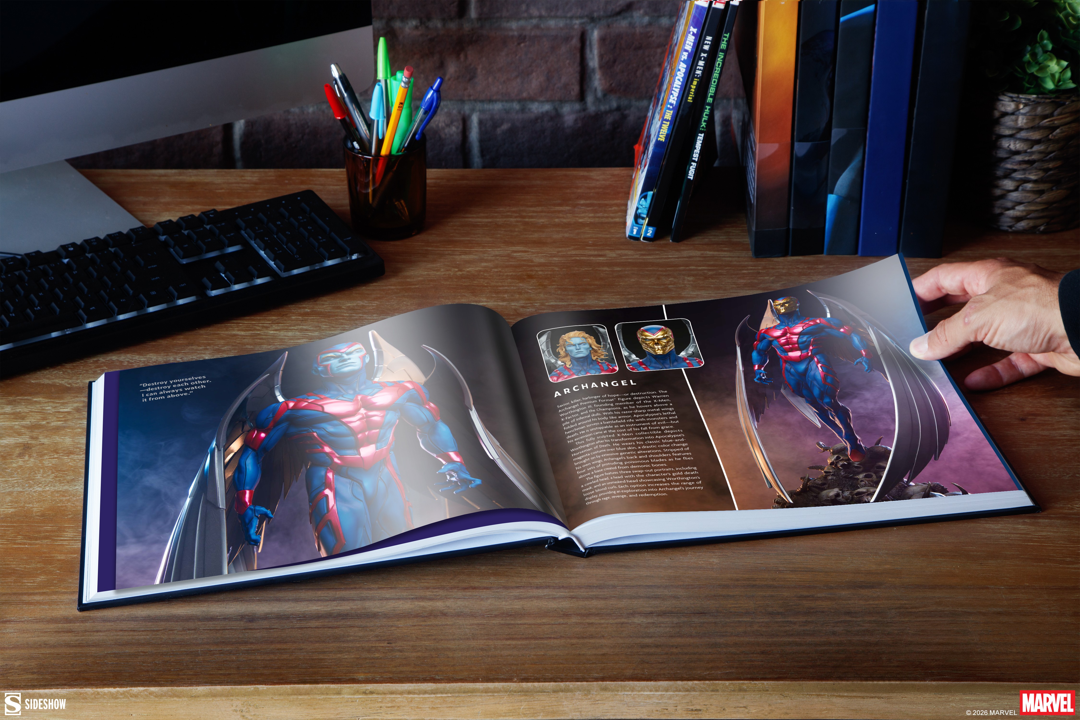 Marvel Marvel: Collecting the Universe: The Art of Sideshow Book  (Prototype Shown) View 4