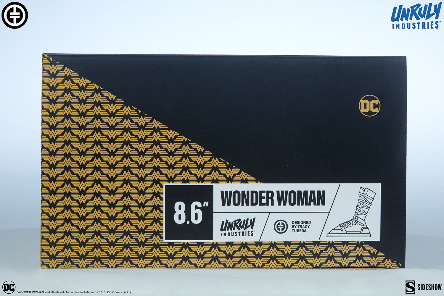 Wonder Woman View 4