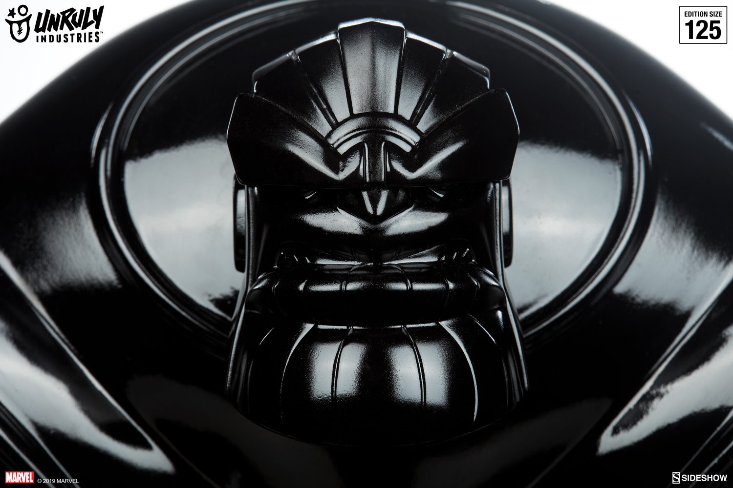 Thanos (Infinity-Sized) Gloss Black Edition