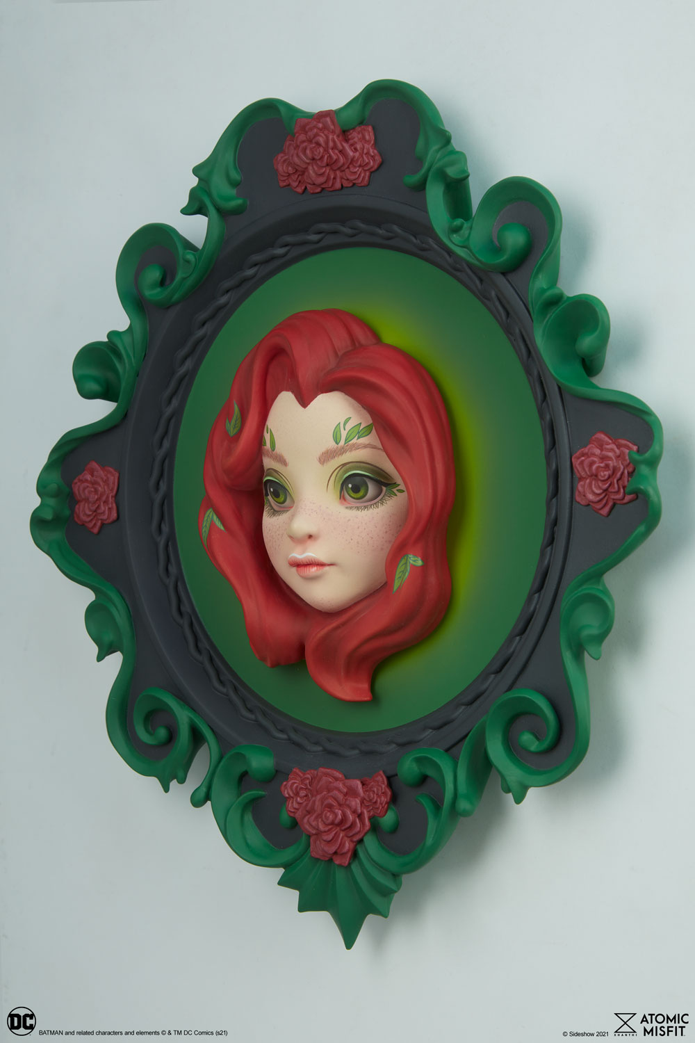 Poison Ivy Wall Hanging View 14