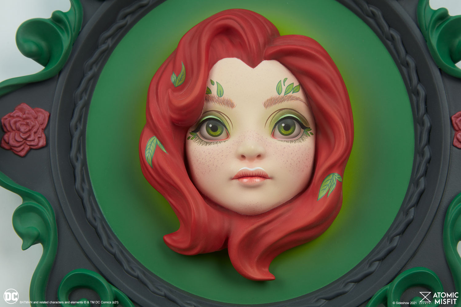 Poison Ivy Wall Hanging View 10
