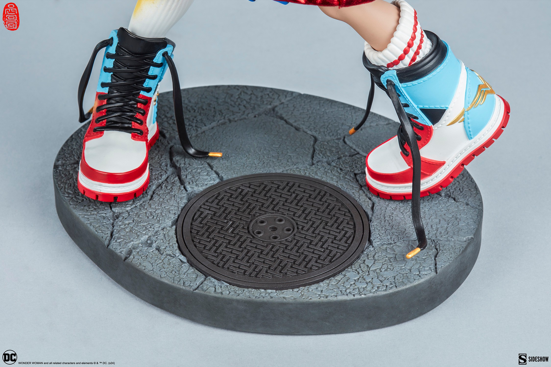 DC Comics Hype Girl (Wonder Woman™) Designer Collectible Statue  View 12