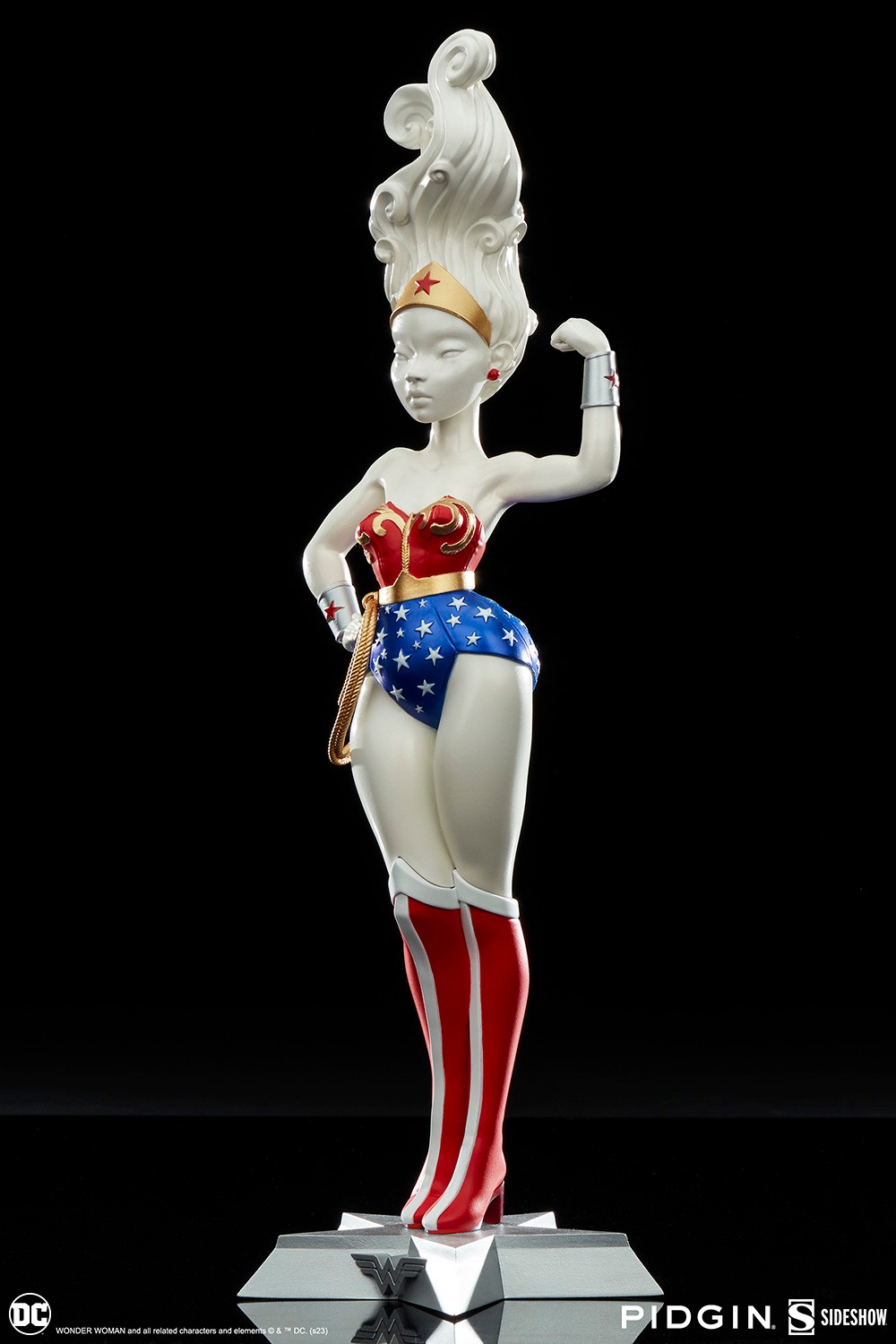 Wonder Woman™ (Ivory) (Prototype Shown) View 11