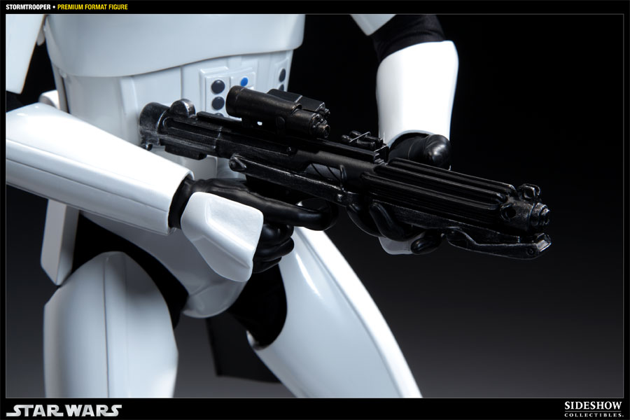 Star Wars Stormtrooper Premium Format Figure by Sideshow Col