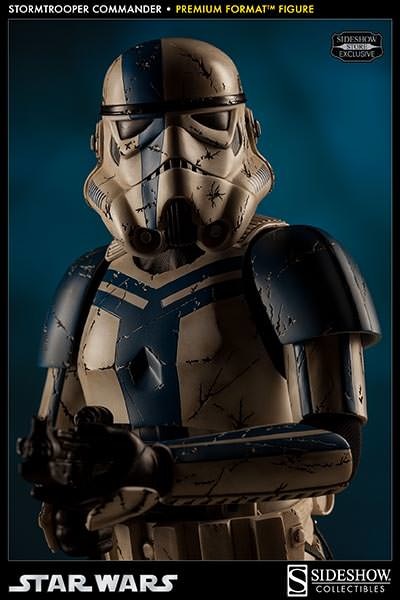 Star Wars Stormtrooper Commander Premium Format™ Figure by