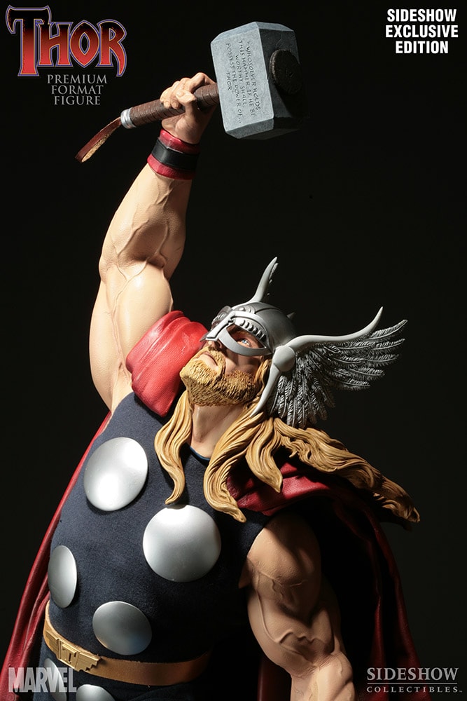 Marvel Thor Premium Format™ Figure  View 3