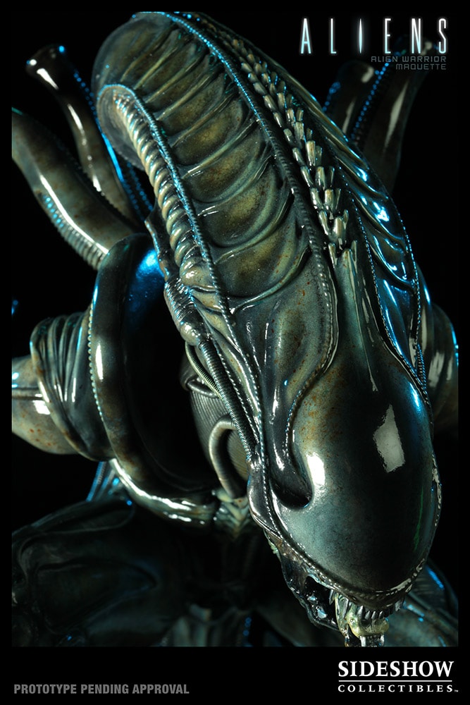 Alien Alien Warrior Maquette by Sideshow Collectibles