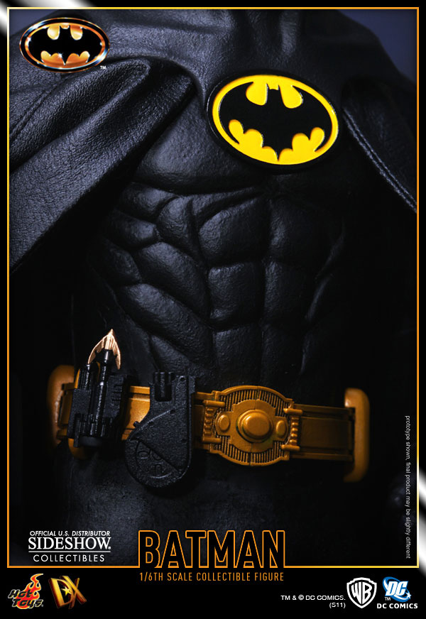 DC Comics Batman (1989 Version) DX Series Sixth Scale Figure  View 20