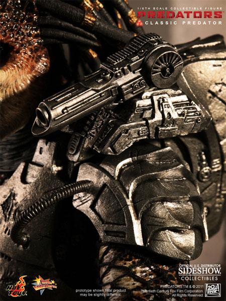 Predator Classic Predator Sixth Scale Figure by Hot Toys