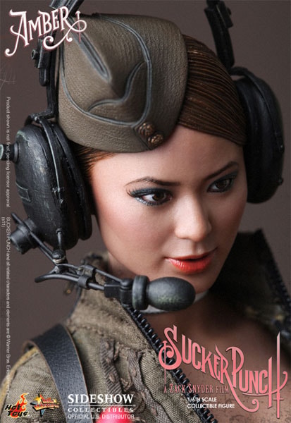 Sucker Punch Amber Sixth Scale Figure  View 9