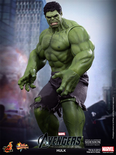 Marvel Hulk Sixth Scale Figure  View 3