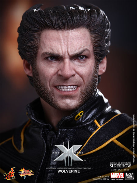 Marvel Wolverine Sixth Scale Figure  View 12