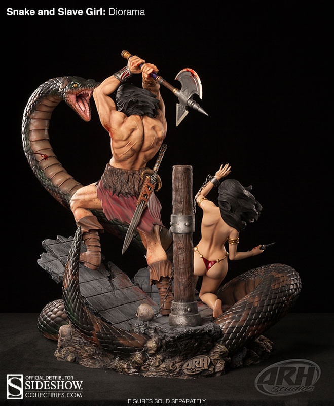 Conan Snake and Slave Girl Polystone Diorama  View 5