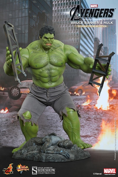 Marvel Bruce Banner and Hulk Sixth Scale Figure  Exclusive Edition View 1