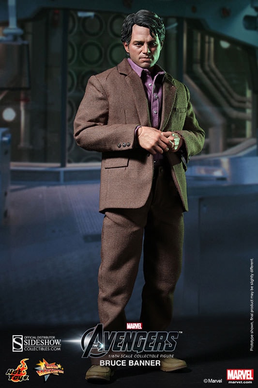 Marvel Bruce Banner and Hulk Sixth Scale Figure  Exclusive Edition View 4