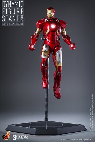 Dynamic Figure Stand View 3