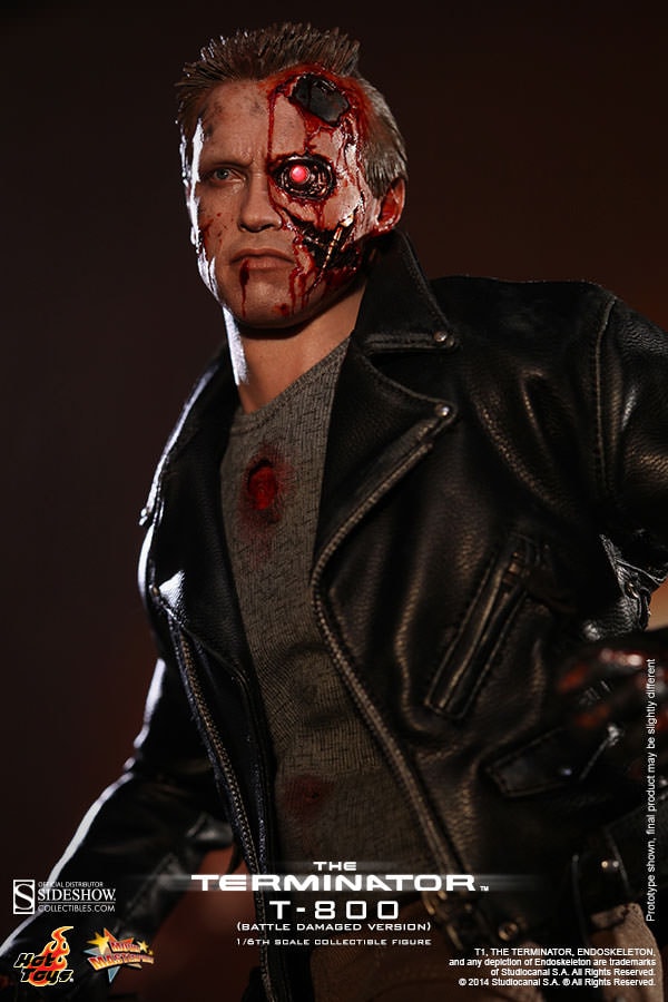 T-800 Battle Damaged Version by Hot Toys | Sideshow Collectibles