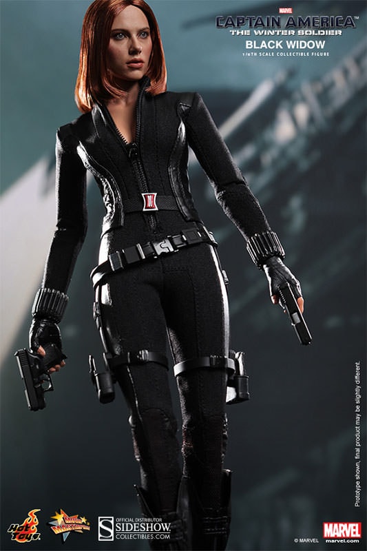 ブラックウィドウ サベージ Hot Toys Marvel Black Widow (Artisan Edition)