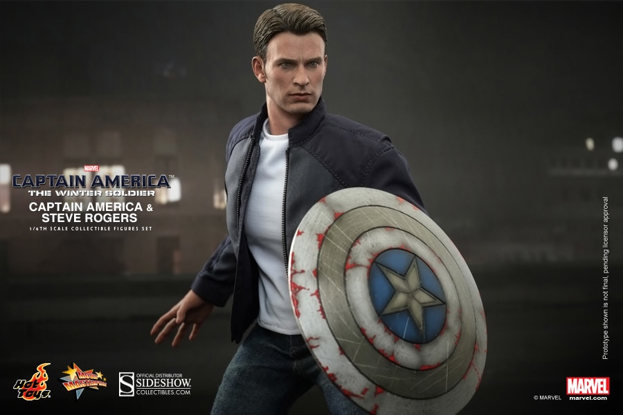 Hot Toys x Sideshow Collectibles: Marvel - Captain America Sixth