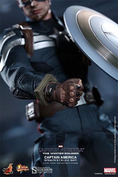 Marvel Captain America - Stealth S.T.R.I.K.E. Suit Sixth Scale Figure  View 15