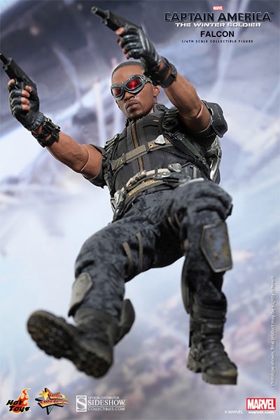 Marvel Falcon Sixth Scale Figure  View 10