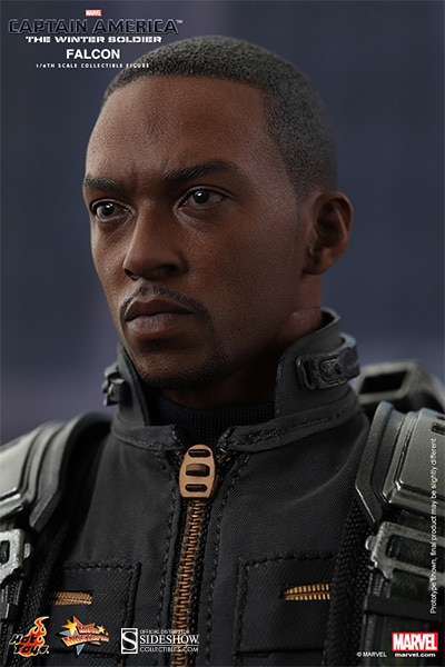 Marvel Falcon Sixth Scale Figure  View 15